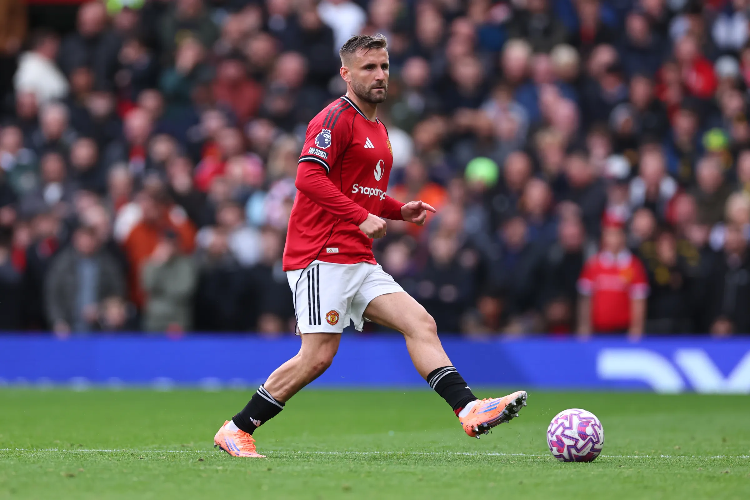 Luke Shaw Manchester United Performa Terbaik