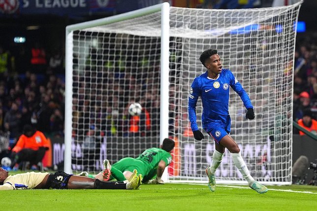 Estevao mencetak gol sensasional ke gawang Barcelona di Liga Champions