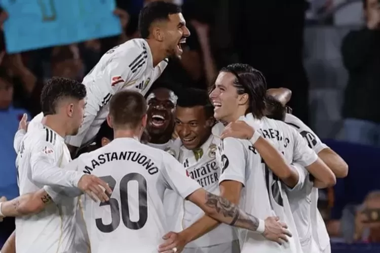 Real Madrid Krisis Bek Tengah Jelang Tandang ke Olympiacos