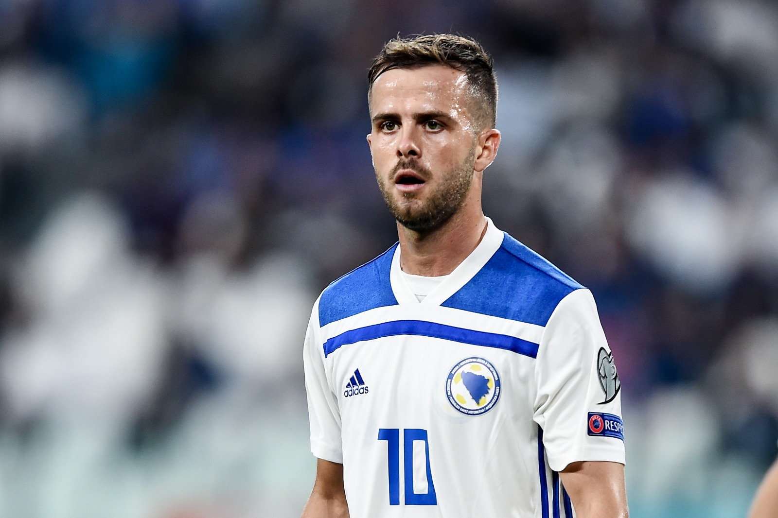 Miralem Pjanic bersama Timnas Bosnia dan perjalanan internasionalnya - Holywin69