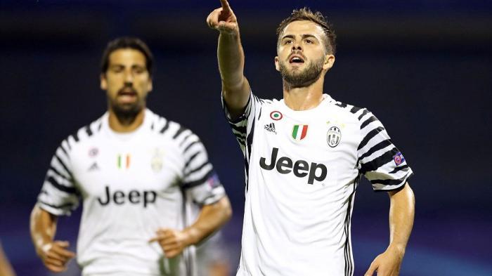 Miralem Pjanic perjalanan karier setelah Juventus Barcelona dan klub lainnya - Holywin69