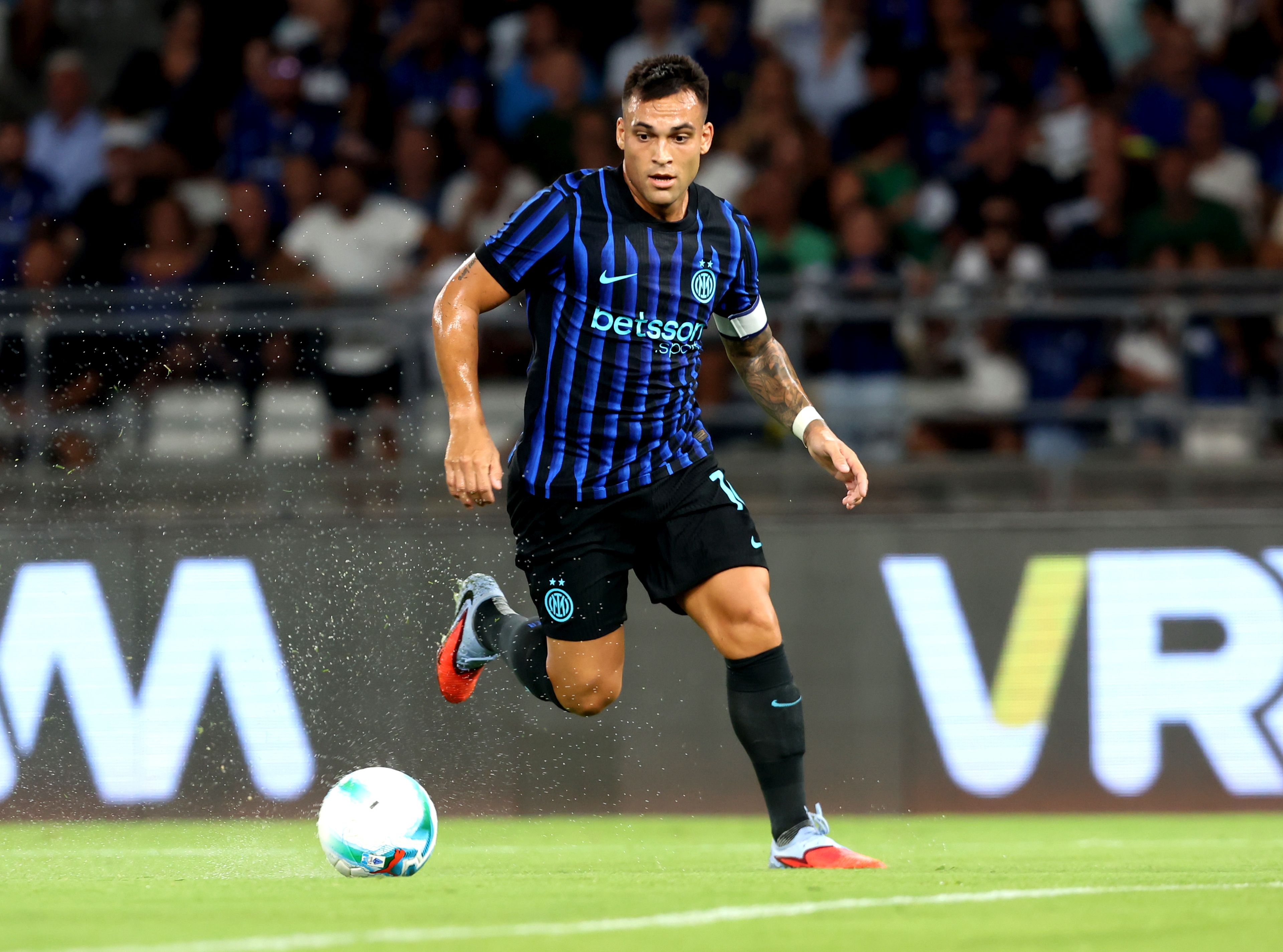 Lautaro Martinez Inter Milan Captain Leadership Holywin69