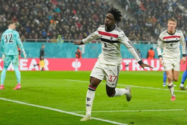 Kobbie Mainoo dikaitkan dengan Napoli jika tinggalkan Manchester United – Holywin69