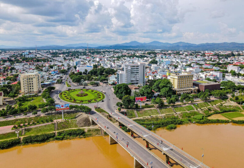 Kon Tum thuoc mien nao