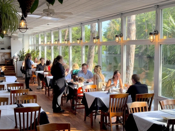 General dining alexanders 4 1748629503