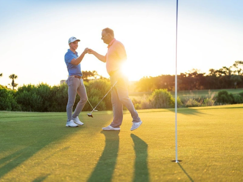 Pd golf put sunflare fistbump web