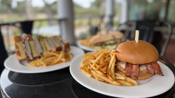 Arthur Hills Grill Food