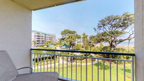 Balcony with an ocean view at Windsor court