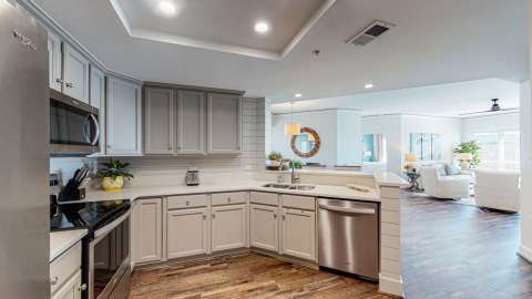 Open concept kitchen in a villa at Windsor Court