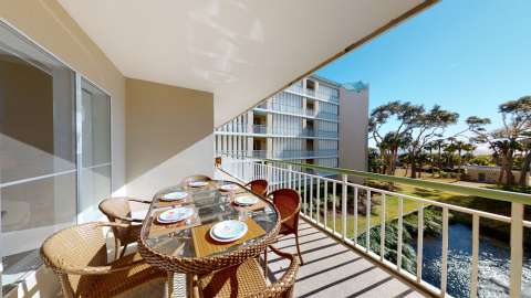 Balcony at a villa at Windsor Place