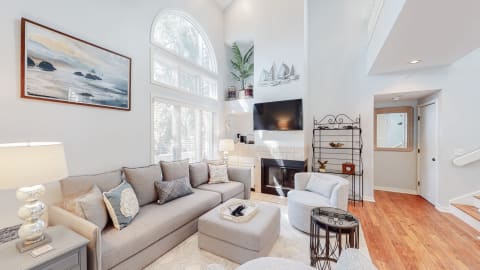 Living room at Huntington Villas