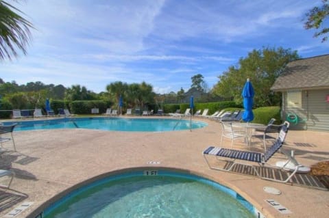 Kiddie pool and complex pool at Inverness Village