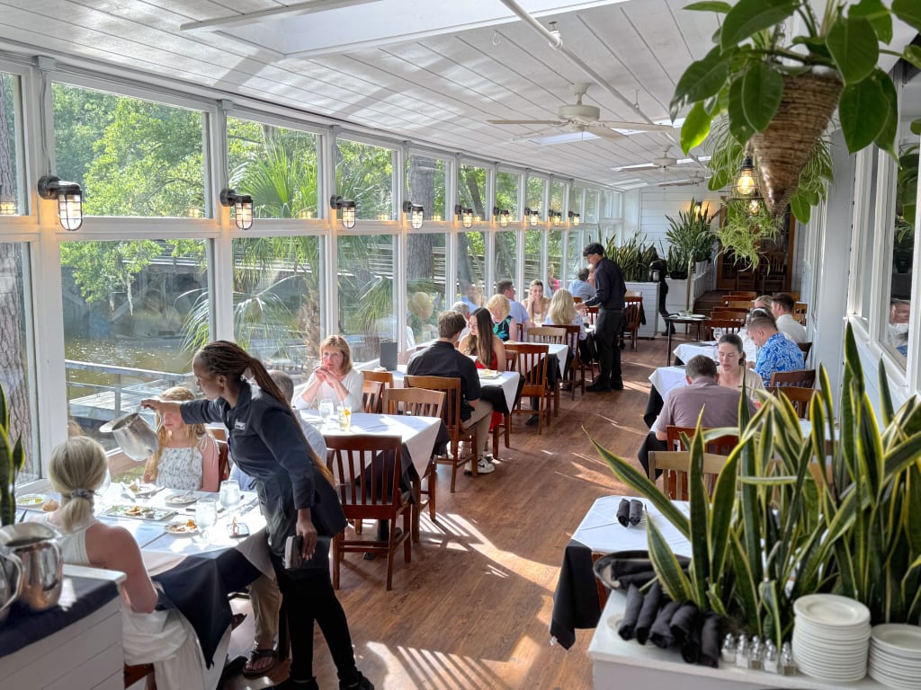 General dining alexanders 3