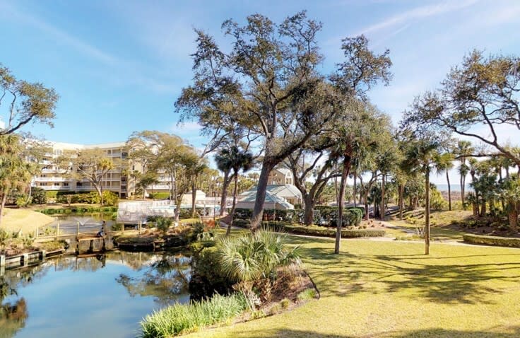 Barrington Court in Palmetto Dunes