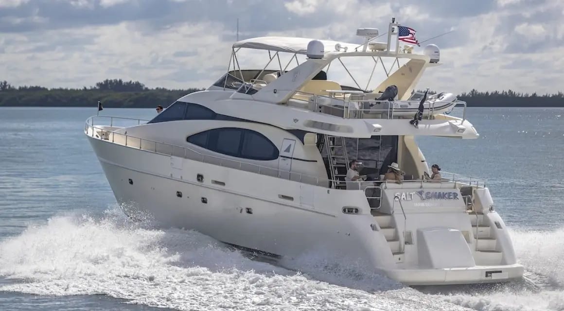 Cruise and boat tours feature 5