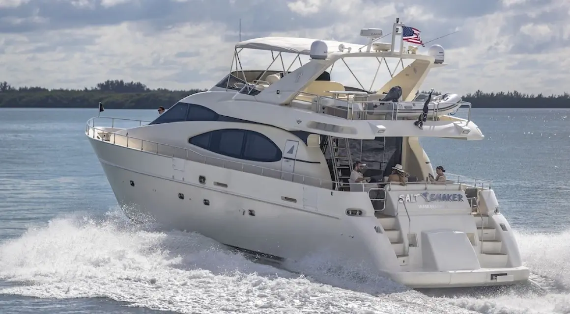 Cruise and boat tours feature 5