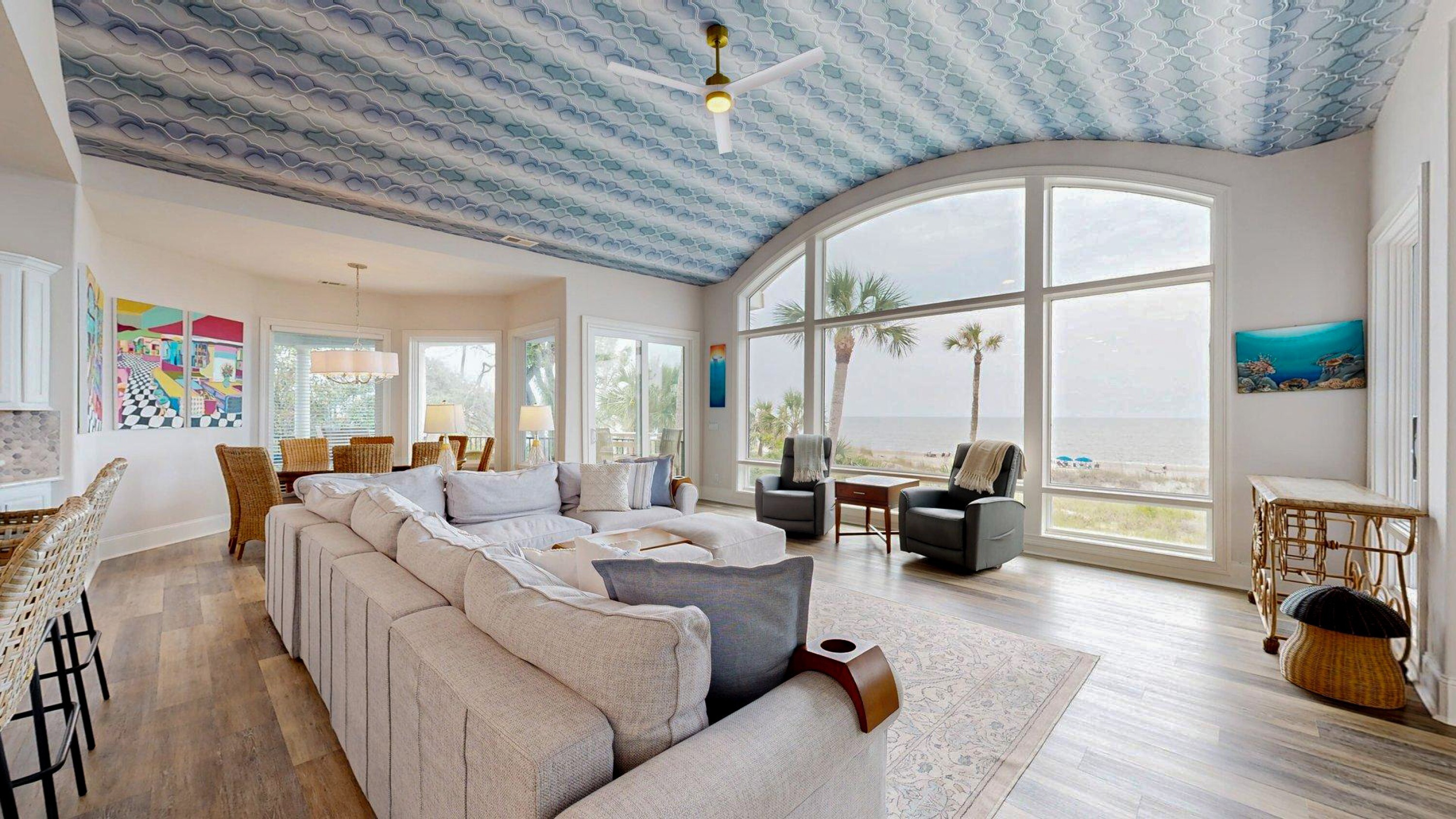 Living room overlooking the beach in a vacation rental