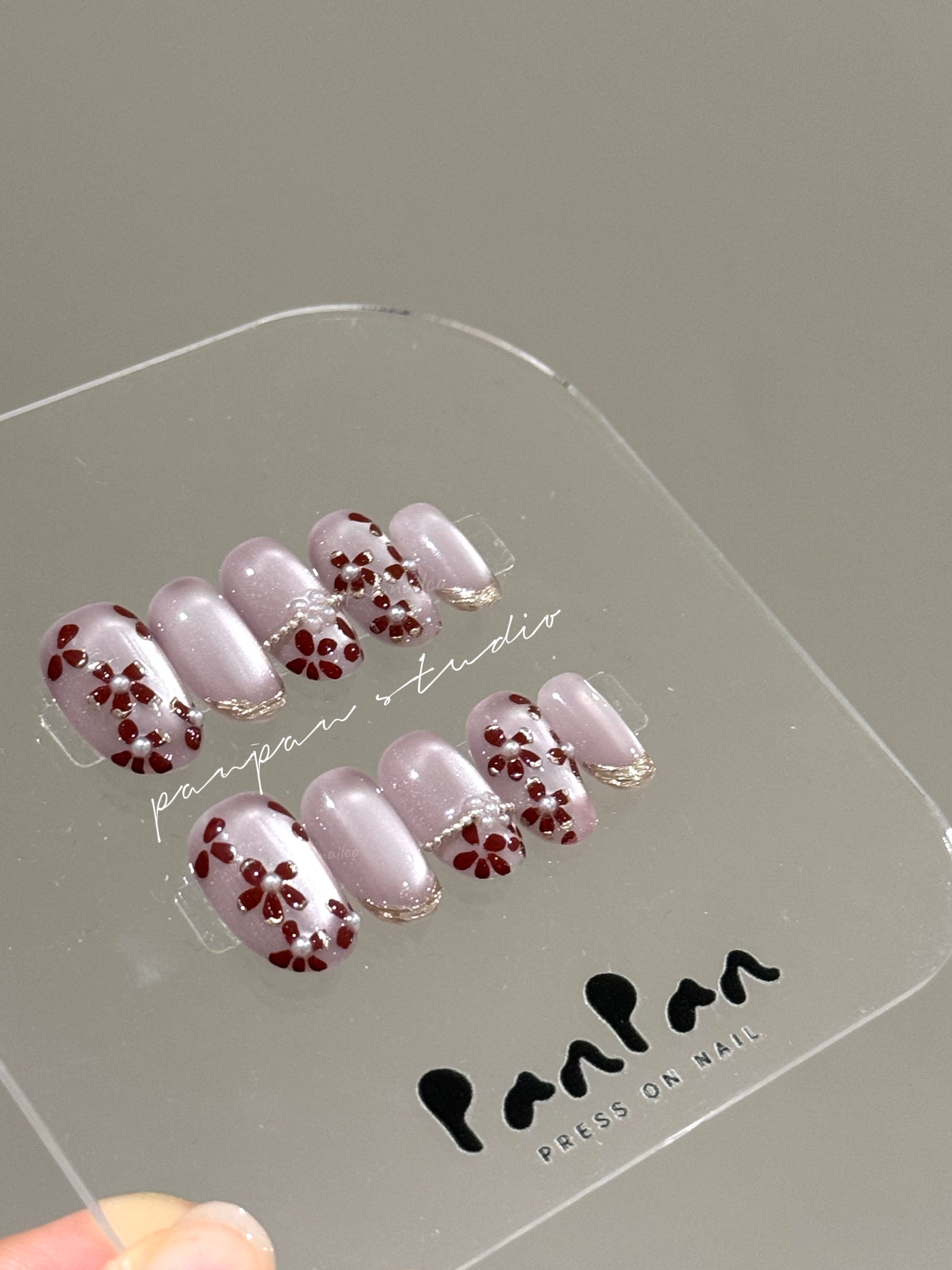 Red Petals (short oval)