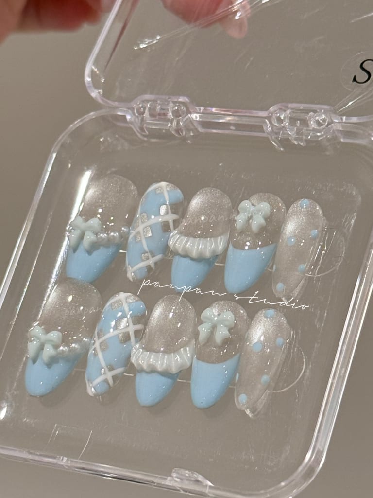 Blue skirt (medium Oval) 细节 2