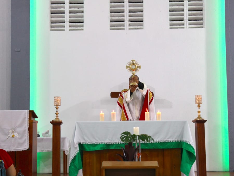 Celebramos los 40 años del P. Jean Paul con fe, gratitud y alegría salesiana