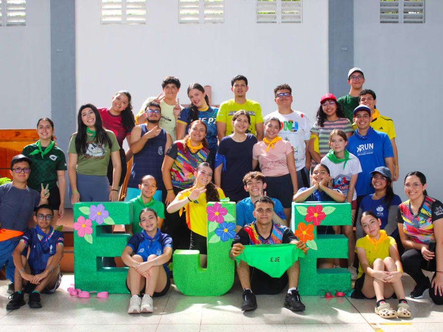 EJE COLOR FEST: un día lleno de colores, fe y alegría