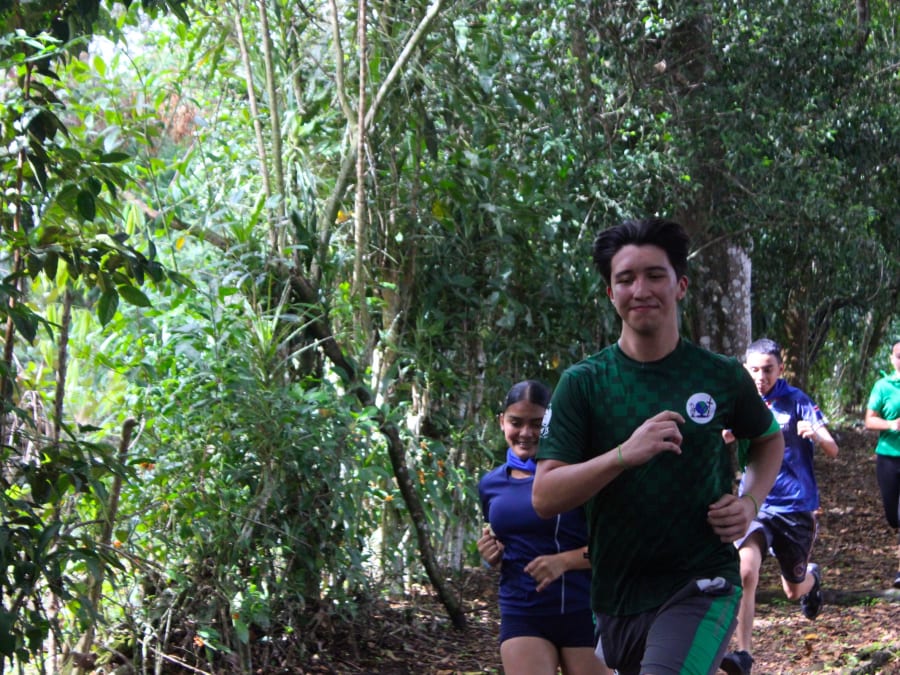 EJE COLOR FEST: un día lleno de colores, fe y alegría