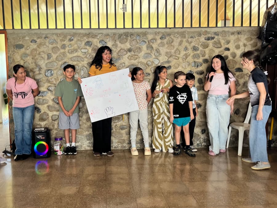 30 niños de la catequesis de Lourdes vivieron una convivencia misionera de fe y alegría