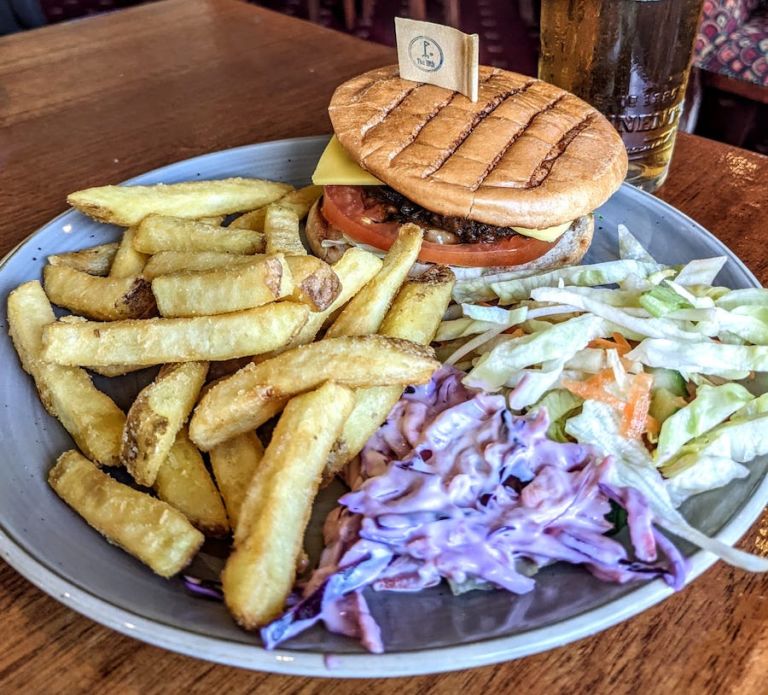 burger chips coleslaw