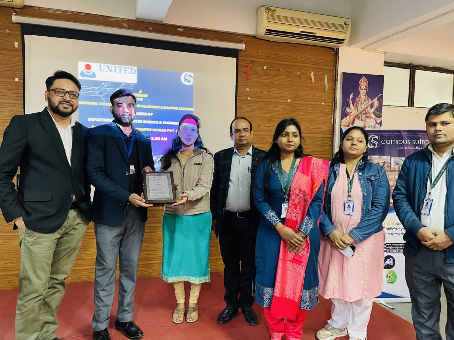 Keynote presentation addressing full hall of university tech aspirants.