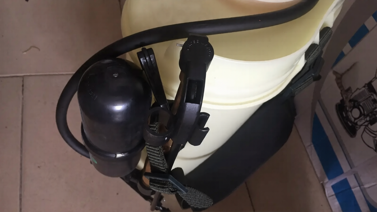 Poly P16 knapsack for sale in Ghana on AgriBuyX