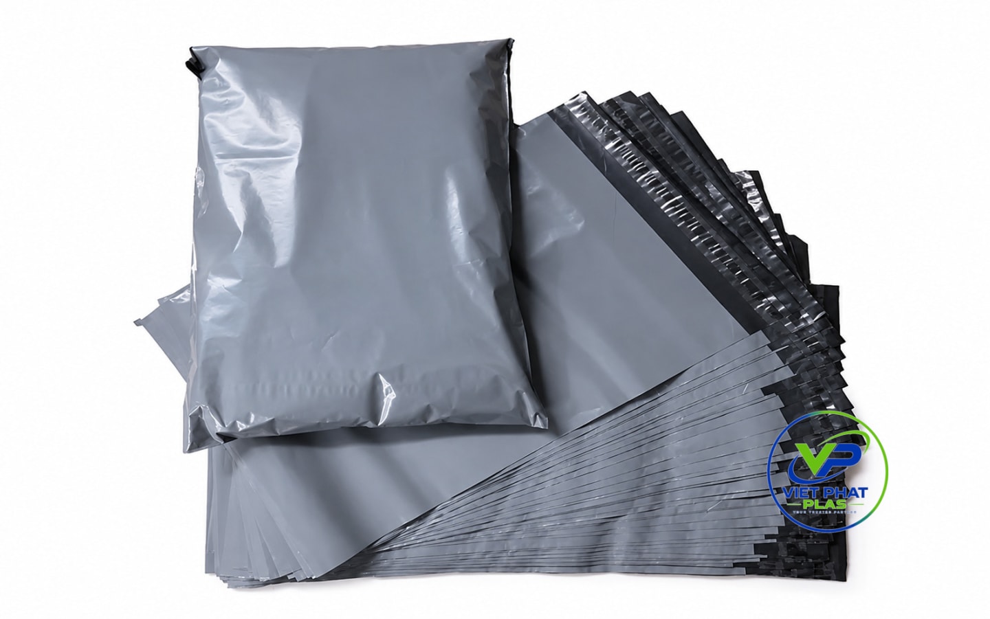 Poly Mailer Bags Wholesale: Material, Sizing & Sourcing Guide for E-Commerce Sellers