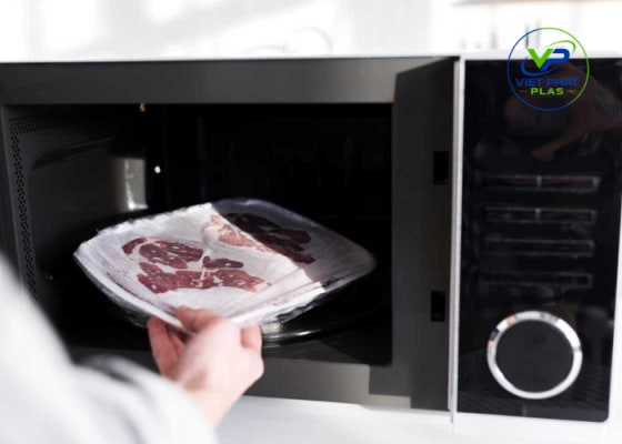 Is It Safe To Defrost Meat In A Ziploc Bag In The Microwave?