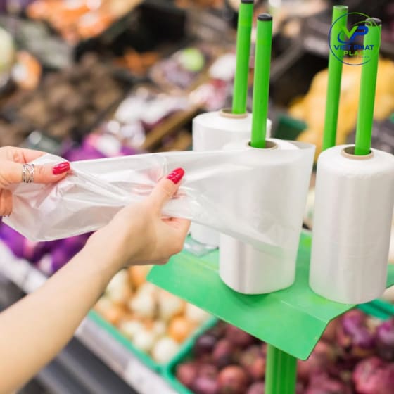 Plastic Bags on Roll for Supermarkets: Types, Uses and Cost Optimization Guide
