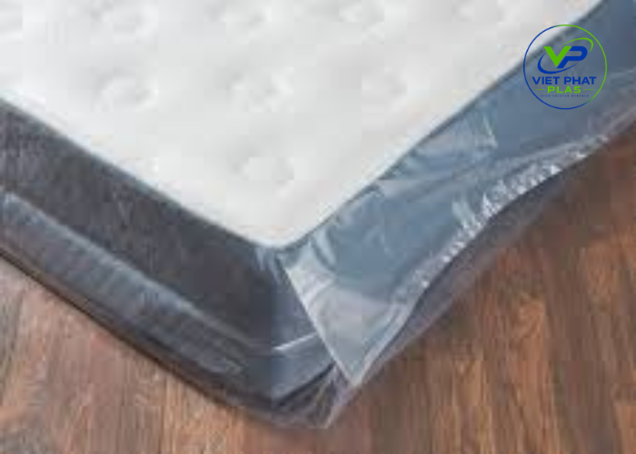 Sealed plastic mattress bag help long term storage and against dust