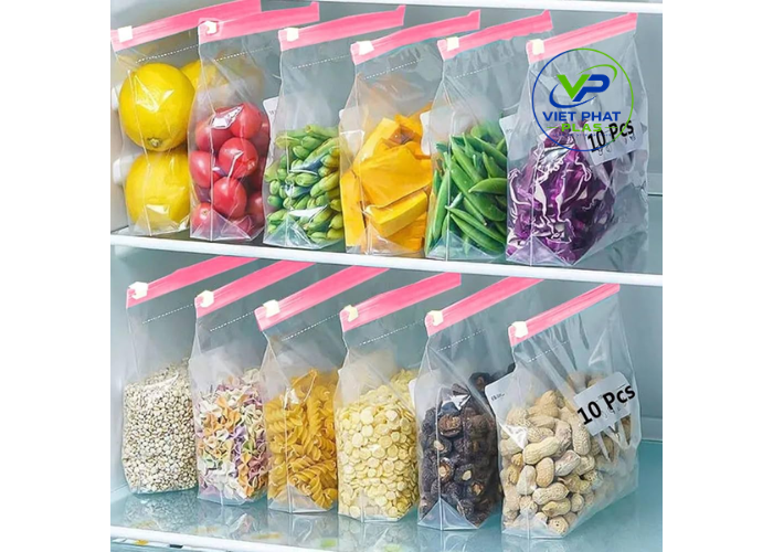 A ziploc bag is used for storing raw meat and seafood, freezing vegetables and fruits, meal preparation