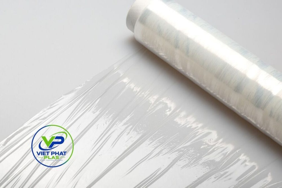 Close-up of the side of the Cling Stretch Film roll