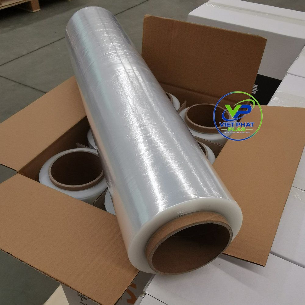 Roll of pallet stretch film
