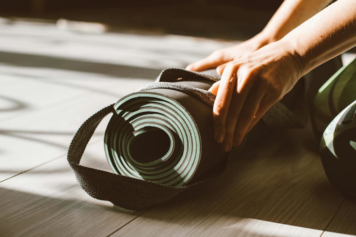 Ashtanga yoga shala Mysore practice room morning light