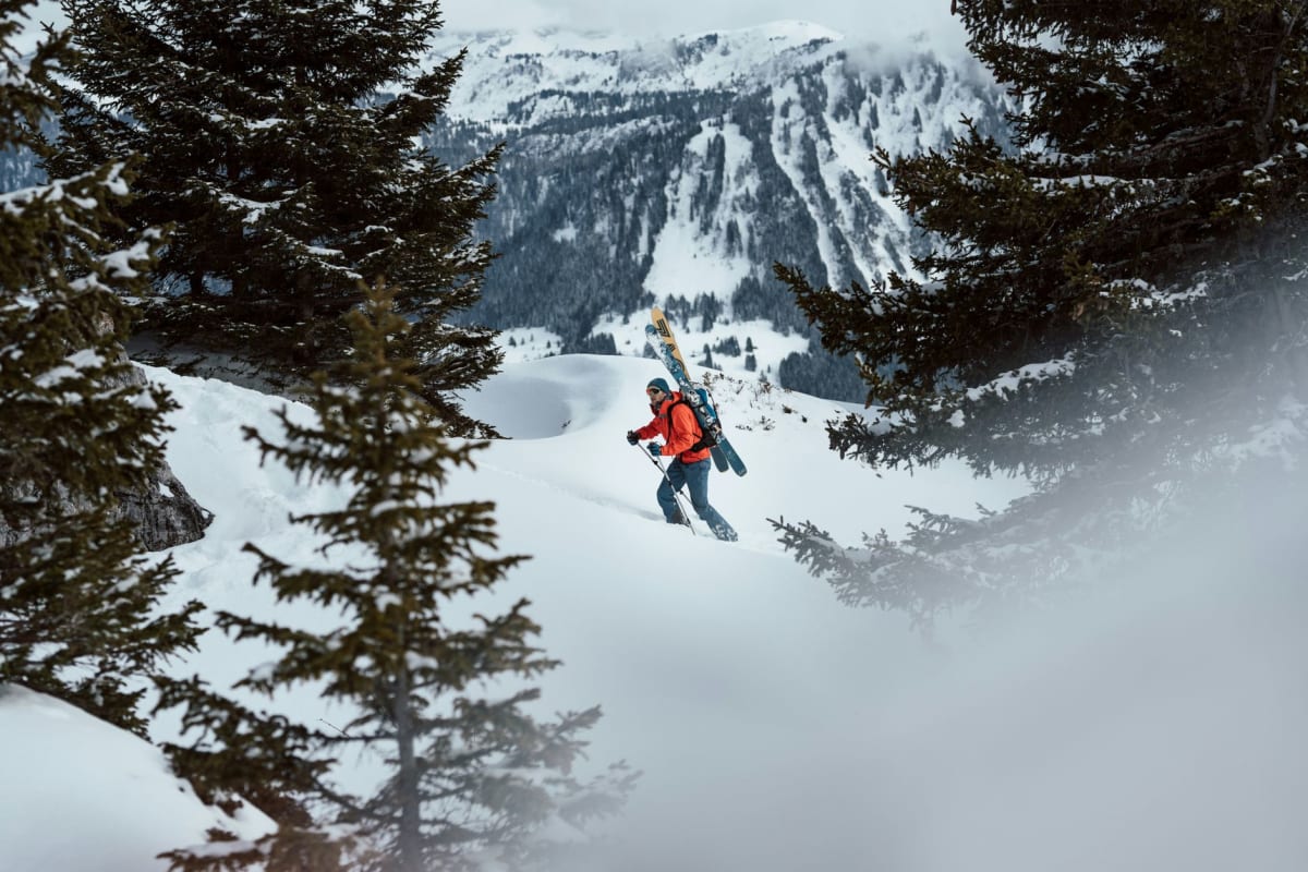 Pieps DSP Sport avalanche beacon backcountry skiing transceiver