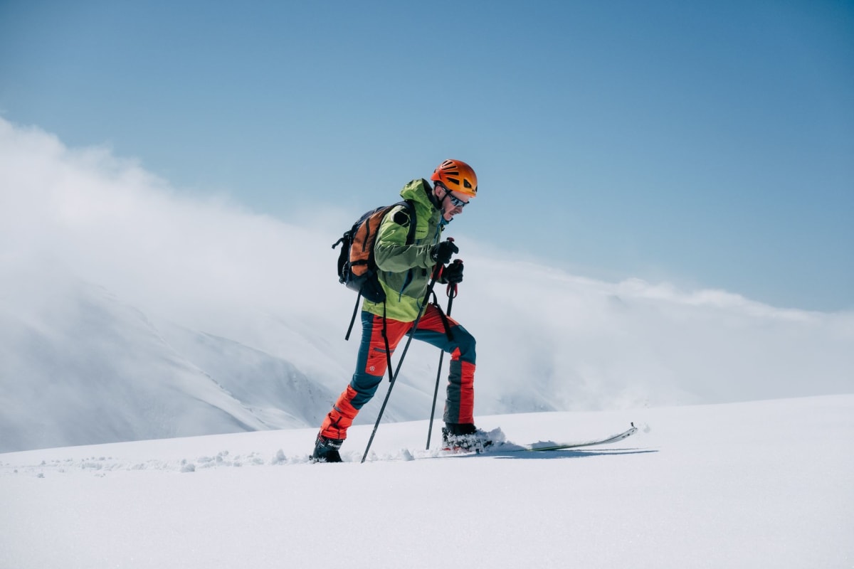 Ortovox Beacon 3 transceiver backcountry ski beacon safety