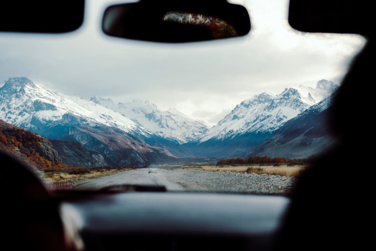 Route 9 El Chaltén Patagonia landscape driving approach