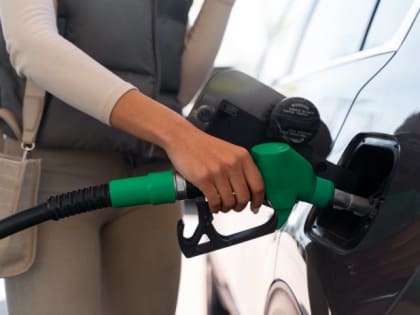 Бензин может стать настоящим дефицитом: эксперт рассказал о завтрашних ценах