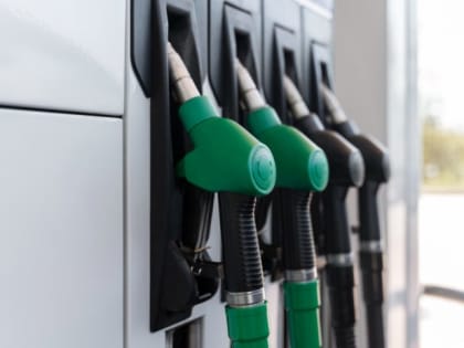Цены на бензин установили абсолютный рекорд: такого не ожидали