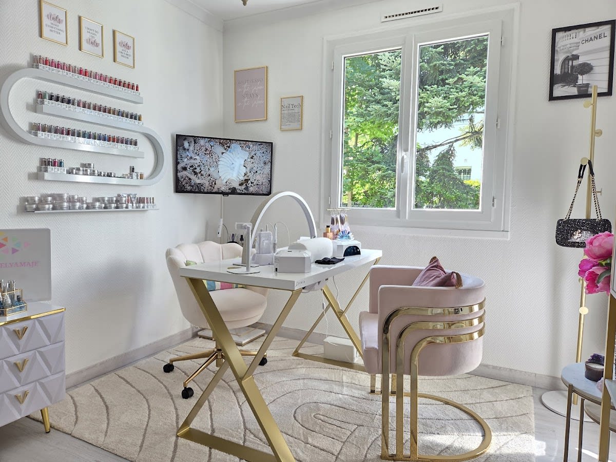 Salon Core