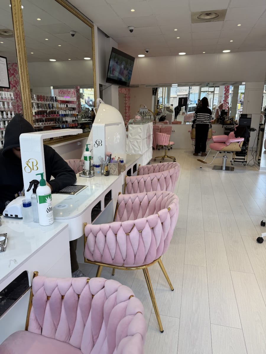 Salon Core