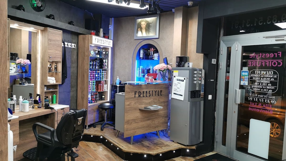 Salon Core