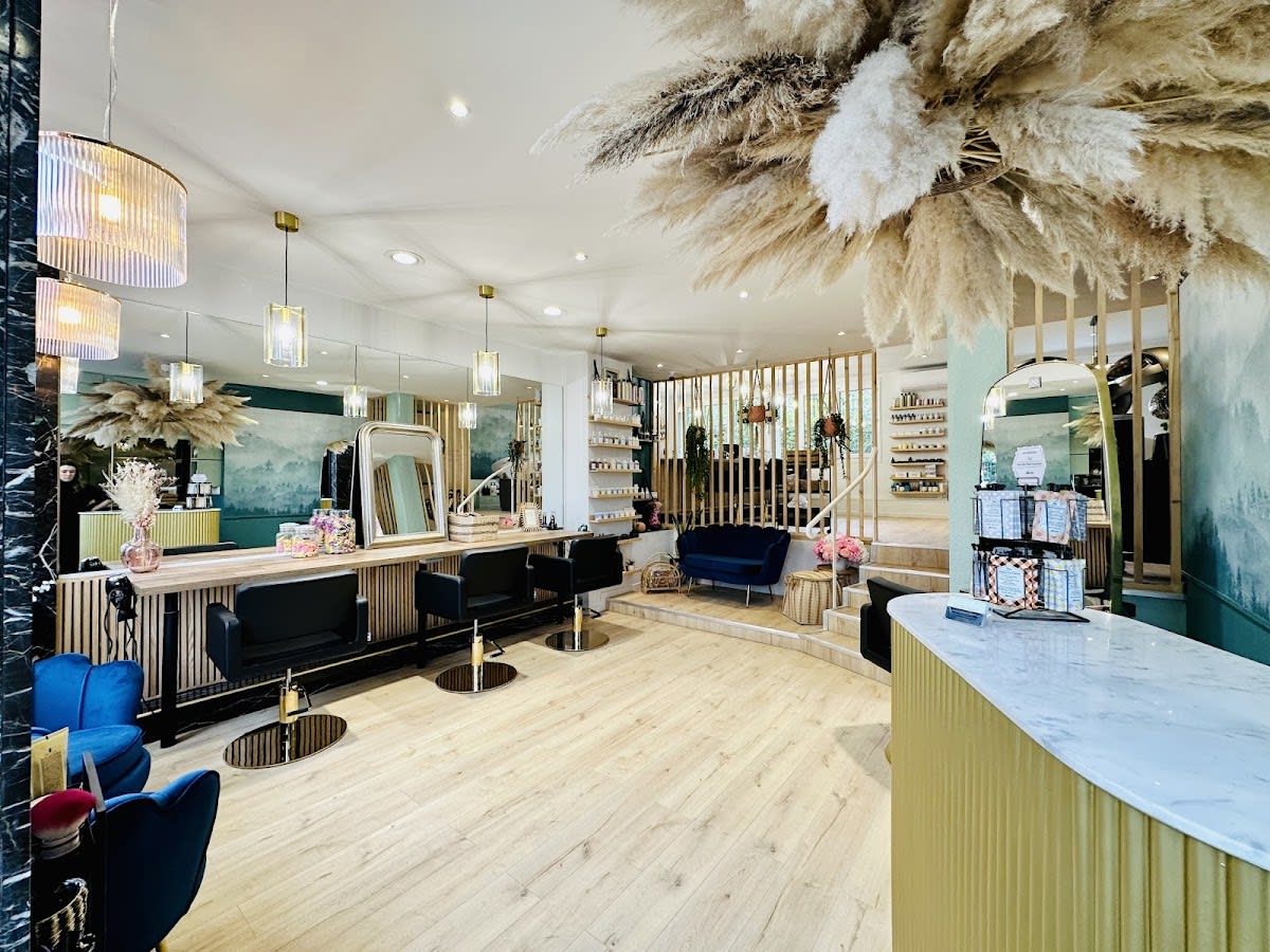 Salon Core