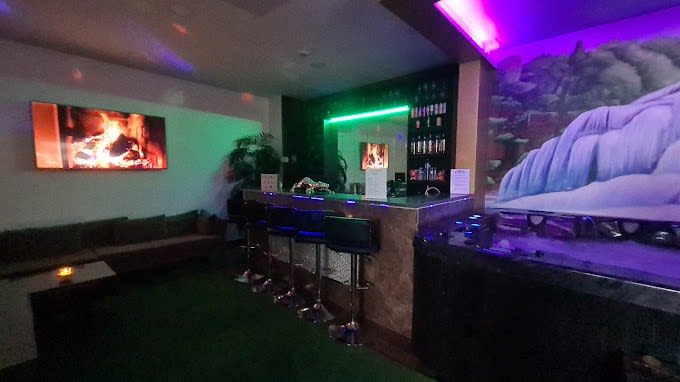 Salon Core