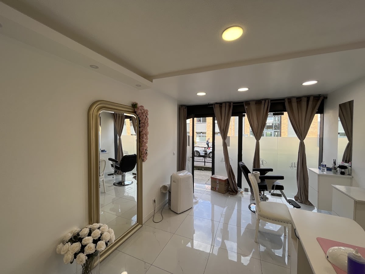 Salon Core
