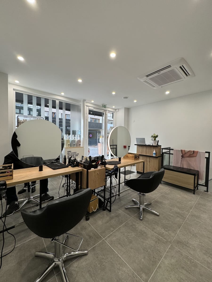 Salon Core